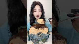 Asmr🍰Eating 🍰 This Fluffy Cream Cake is Pure Heaven in Every Bite!