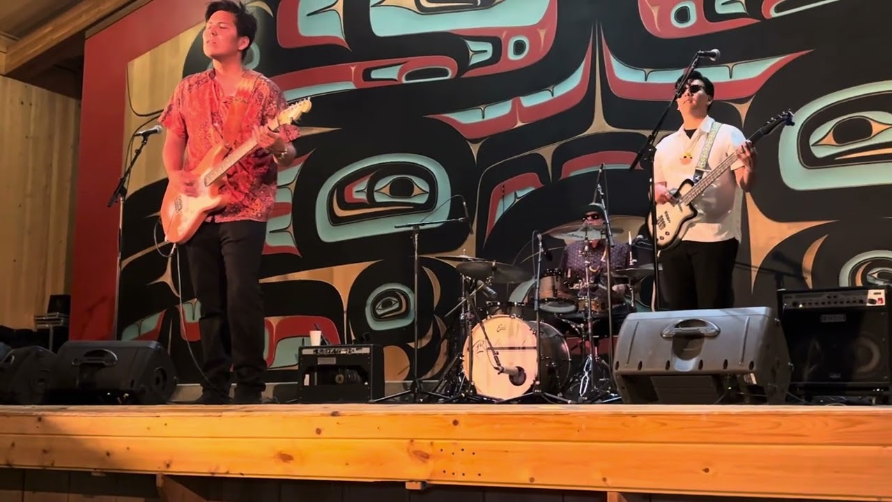 Levi Platero Band covers SRV