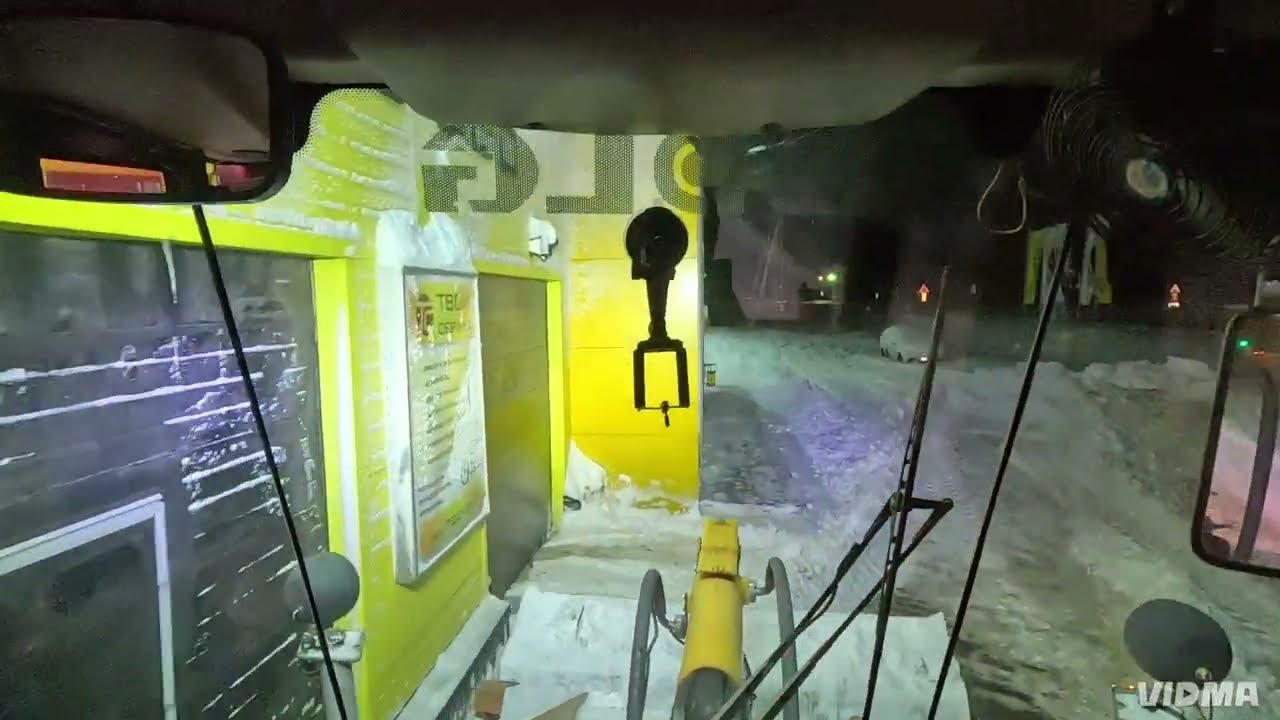 Опять снег❄️. Чищу и вывожу ❄️❄️❄️4 января 2026 г.