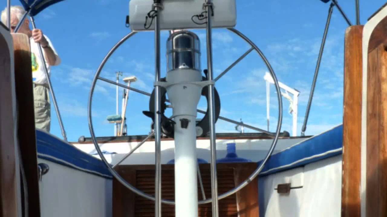 1983 Endeavour 40 Center Cockpit Yacht