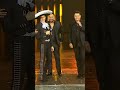 Alex Fernández debuta con emotivo tributo a Vicente Fernández en Premios de la R | EstrellaTV