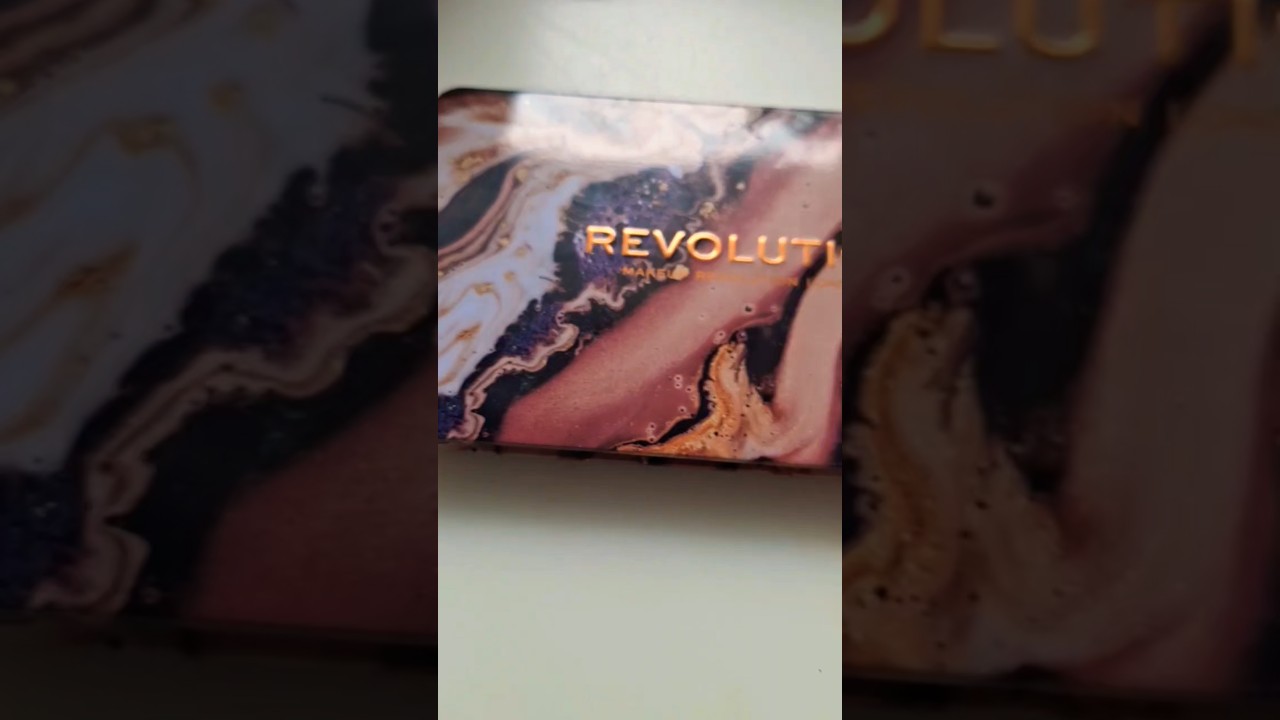 makeup revolution palette ( forever flawless allure) 🌼🌻💄