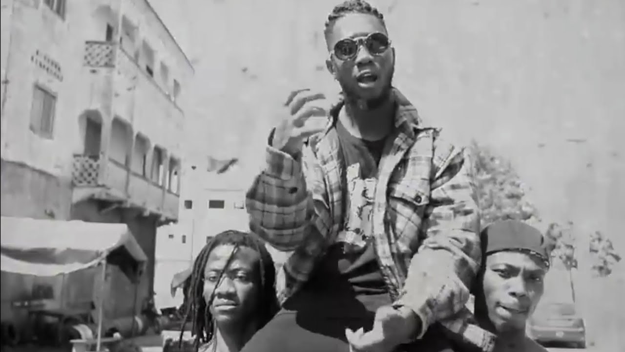 SIANNO BABASSA ft B-SYD Gboya ERREURS