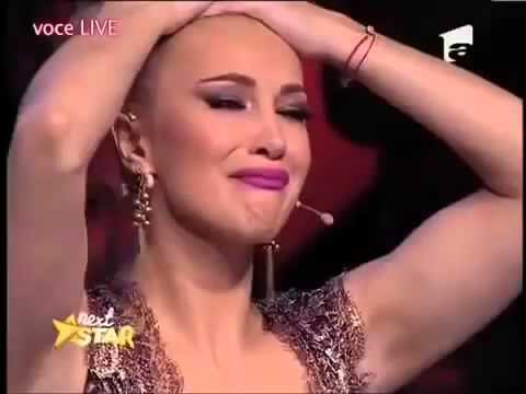 10 წლის ბიჭის ნამღერზე ატირებული ჟიური