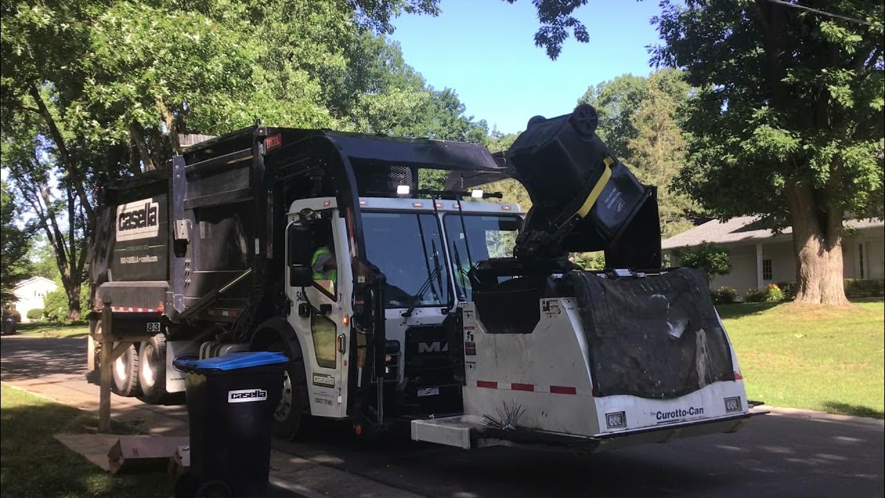 Casella Waste Systems Mack LR Heil Low Rider Curotto Can Garbage Truck