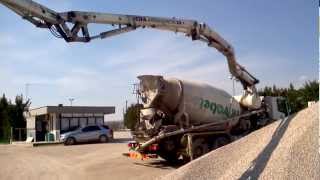 concrete pump mixer Iveco - Cifa 28m 2002-02 concrete pump mixer Iveco - Cifa 28m 2002-02