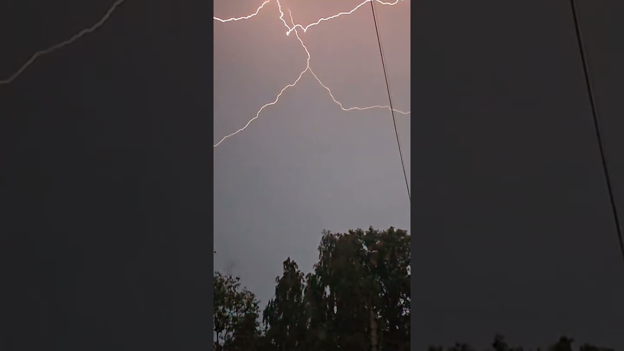 Samsung s24 ultra slow mo Thunder and lightning