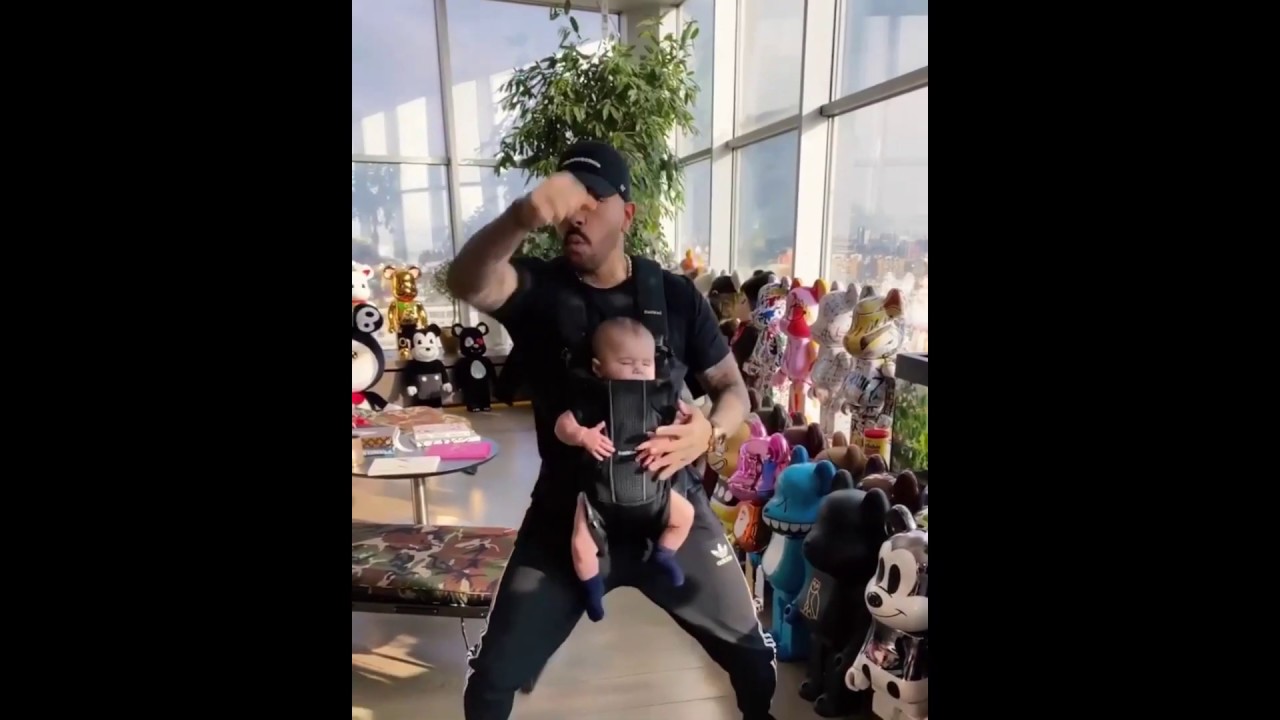 Тимати на показе киры пластининой клуб мост Тимати на показе киры пластининой клуб мост