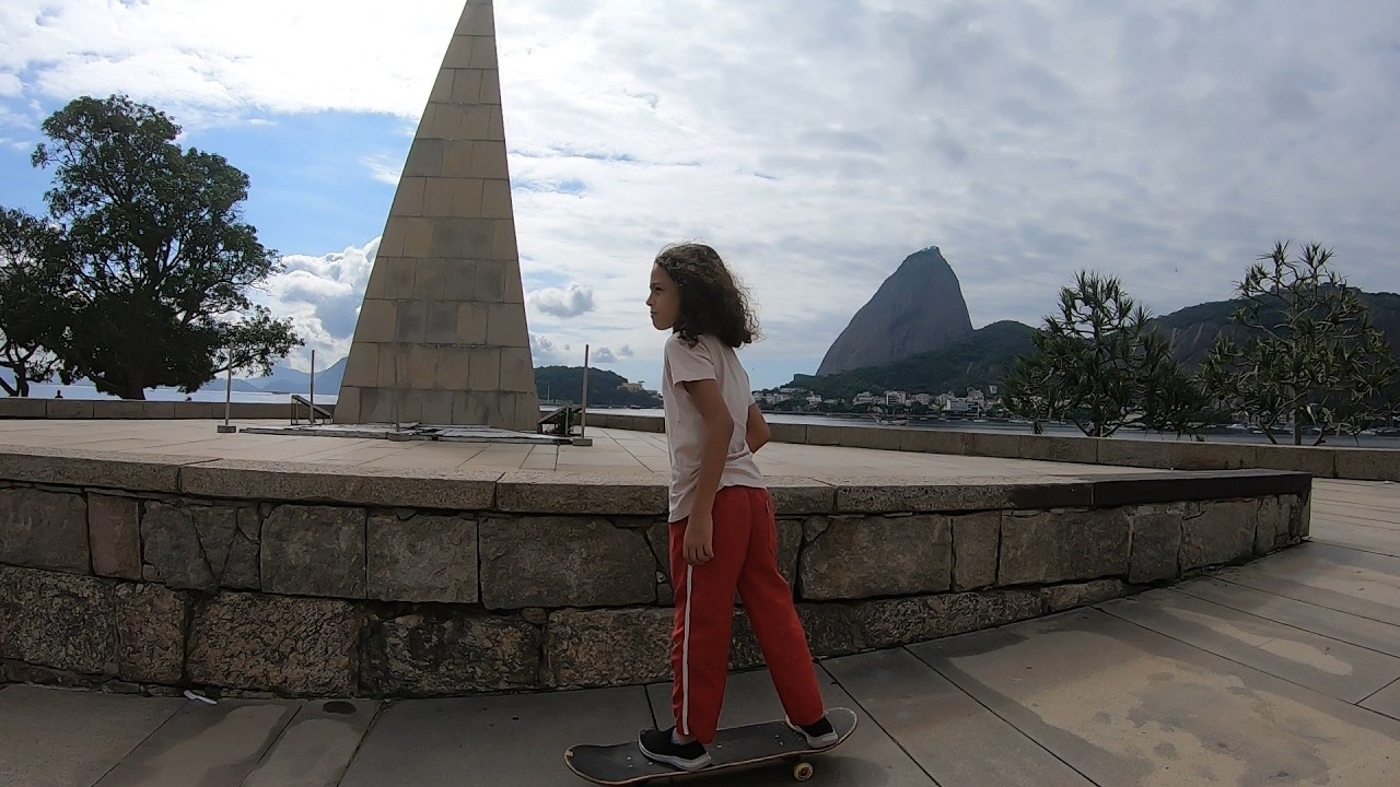 3/3/2026 - de skate no Monumento Estácio de Sá