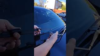 How to install windshield wipers blades on a Honda insight year 2022 #diy #automotive #honda