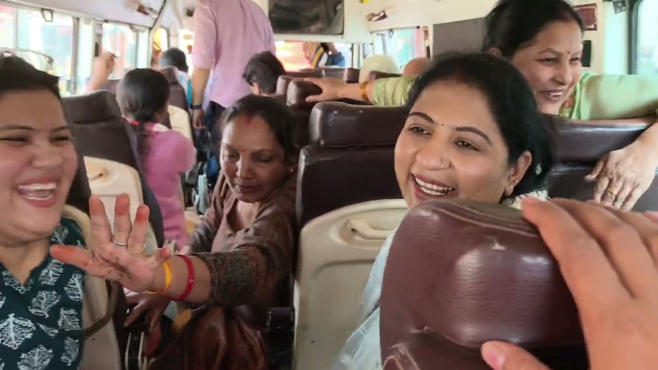 Jai shree shyam baba 🙏 way to khatu shyam baba 🙏🥰#pleasesubscribe #khatushyam #shyambaba 