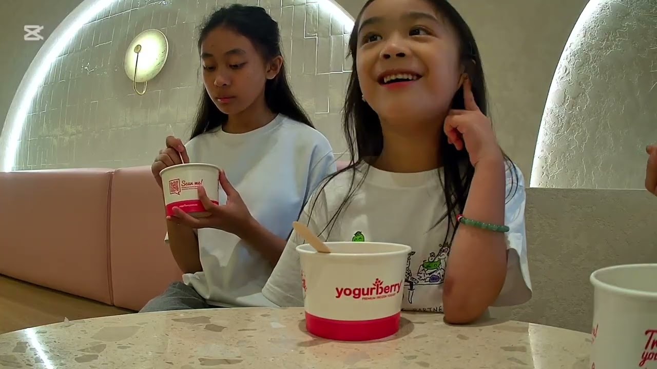 Family time # Yogurtberry #Sushihub