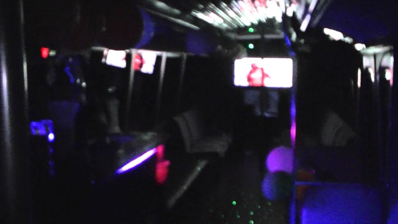 30 TO 35 PASS PARTY BUS HERE IN PHOENIX AZ 480-483-2282