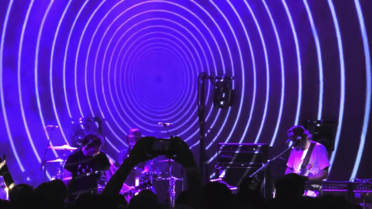 slowdive - Catch the Breeze LIVE - Albuquerque, New Mexico (April 30, 2024) 