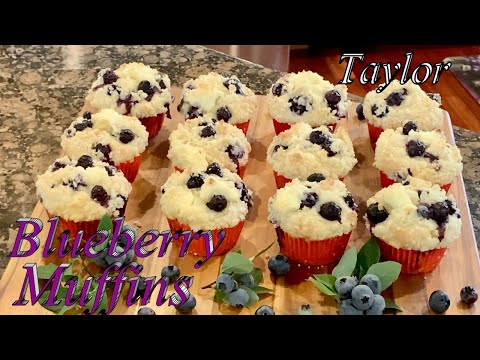 Cách Làm Bánh Bông Lan Phô Mai Việt Quất Đơn Giản Thơm Ngon - Blueberry Cream Cheese Muffins Recipe