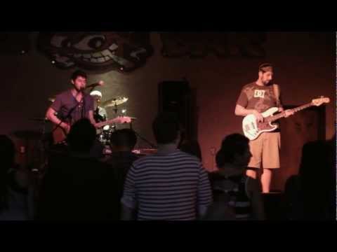Mira The Stillness - Inside Your World, Apart From My Own (Live) en YouTube
