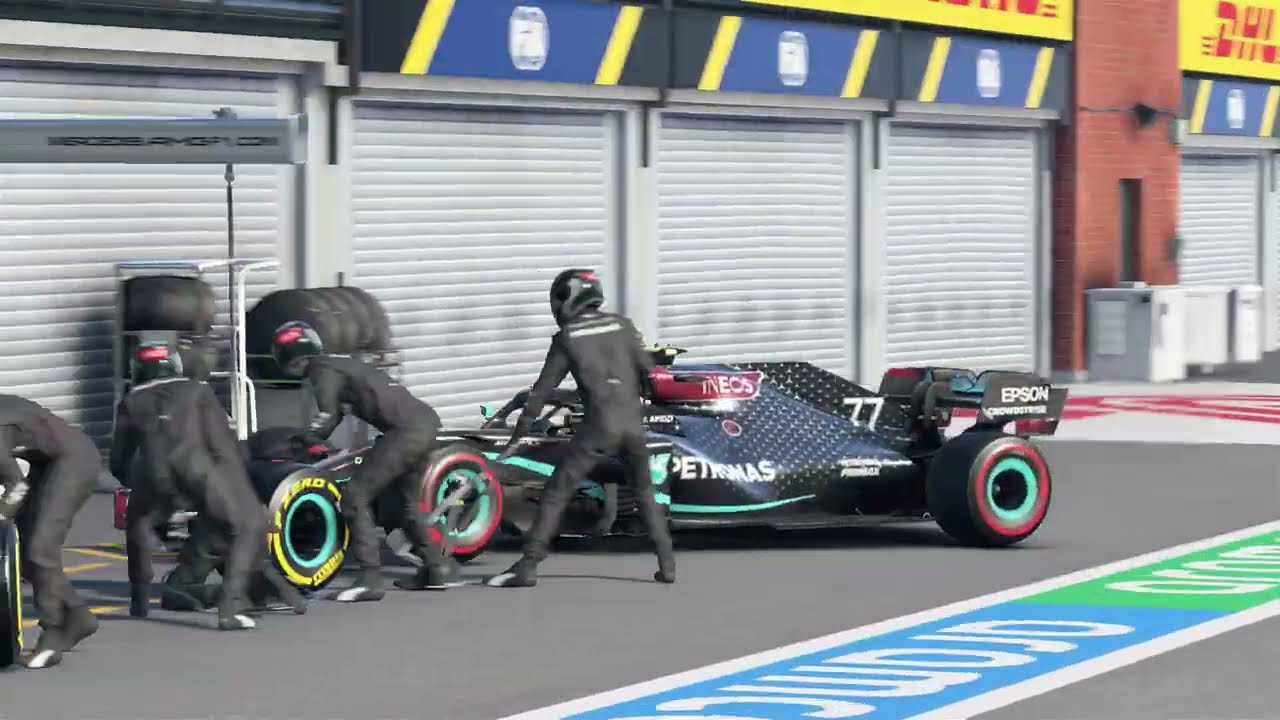 F1 2020 - Mercedes double pitstop AMAZING