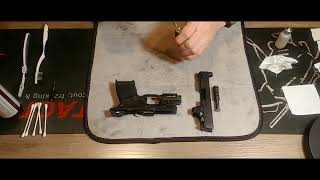 Springfield Hellcat take down and Cleaning