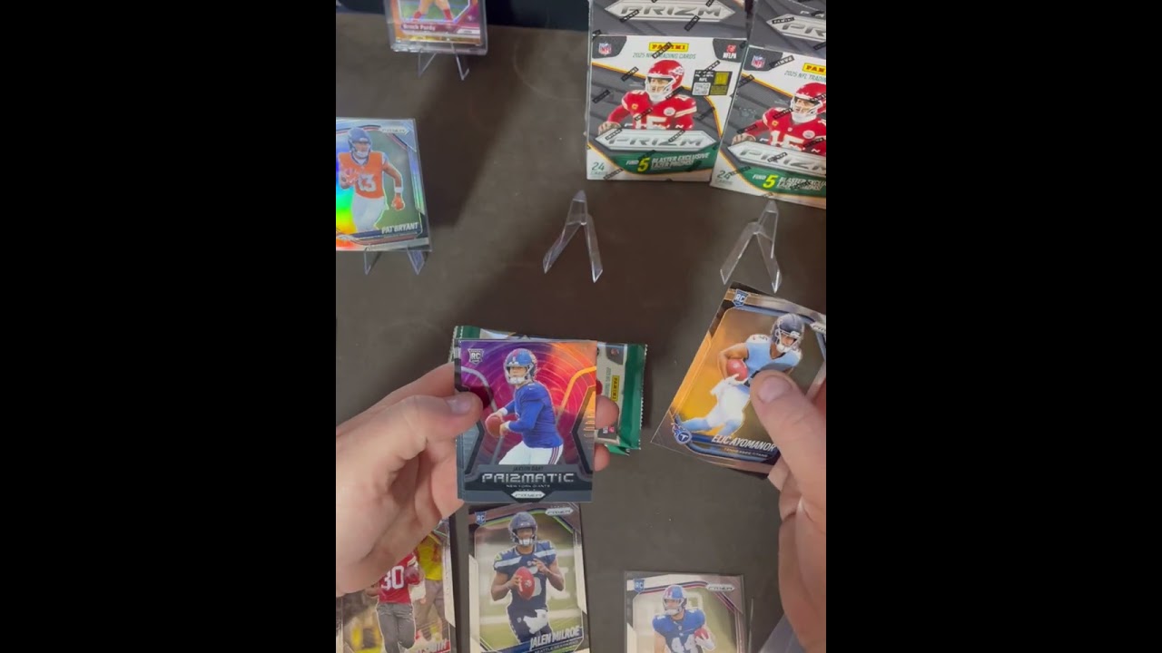 2025 Prizm Football Blaster Box review. Hit a couple of silver rookies!