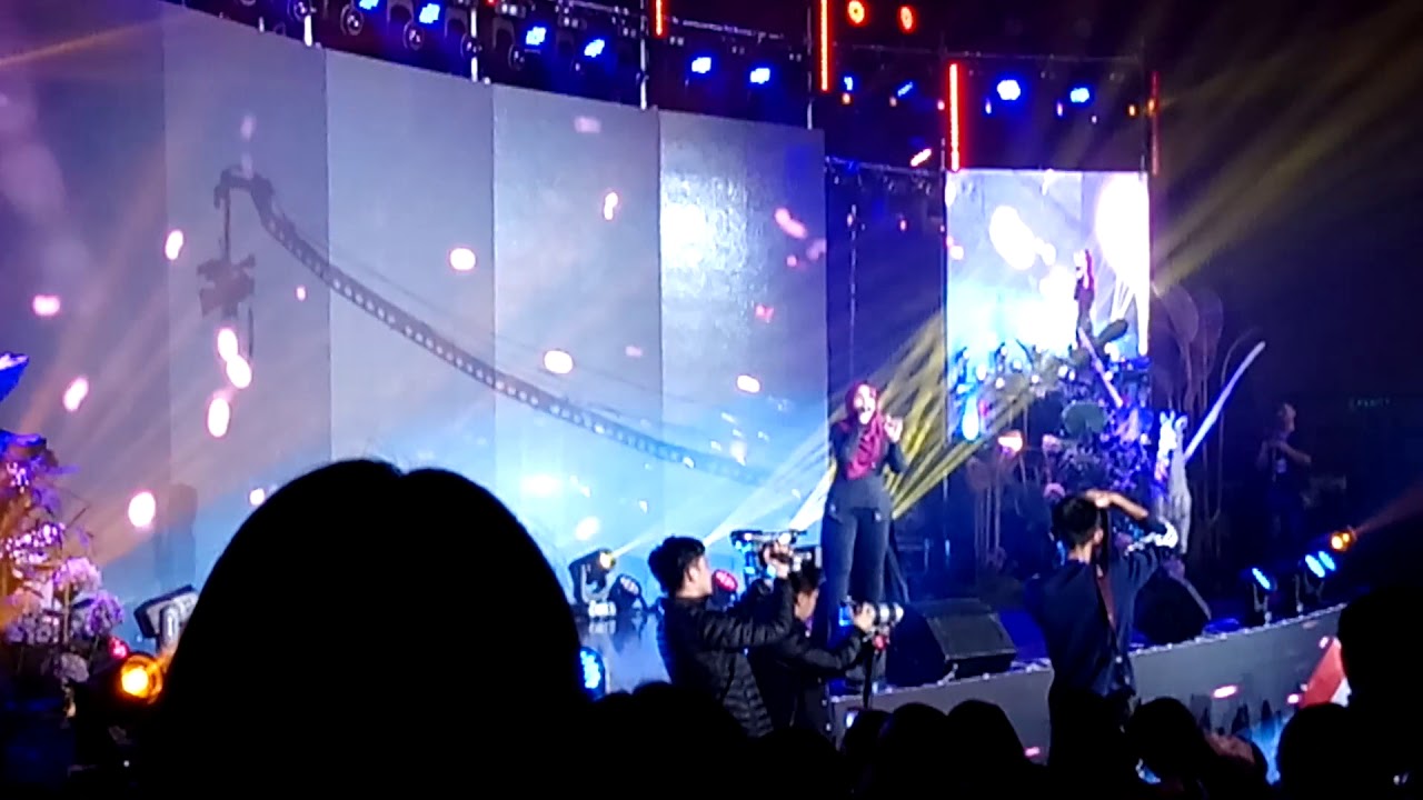 Shila Amzah in Zhengzhou