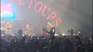 SABATON - The First Soldier live Paris 🇨🇵 (first time play!)