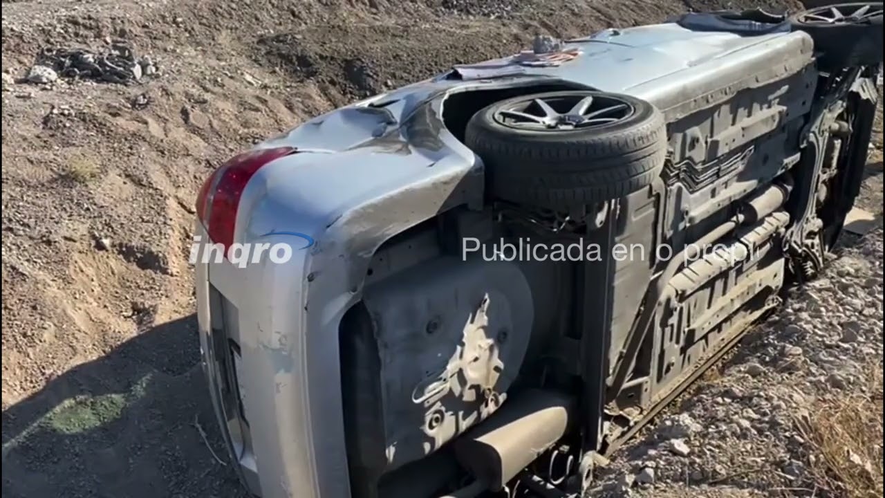 Choque con volcadura en la autopista México–Querétaro deja una persona lesionada
