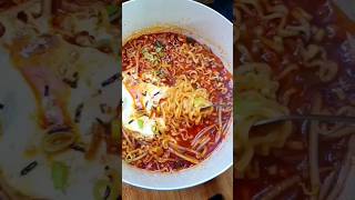 نودلز كورية بطريقه جديده تجنن ? Korean noodles new way