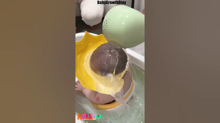 Tired of Shampoo Getting in Your Baby’s Eyes? Try This Baby Shower Cap!#Shorts