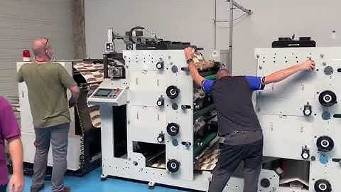 High Speed Paper Cup Fan Roll Die Punching Machine inline Flexo Printing Machine in Europe