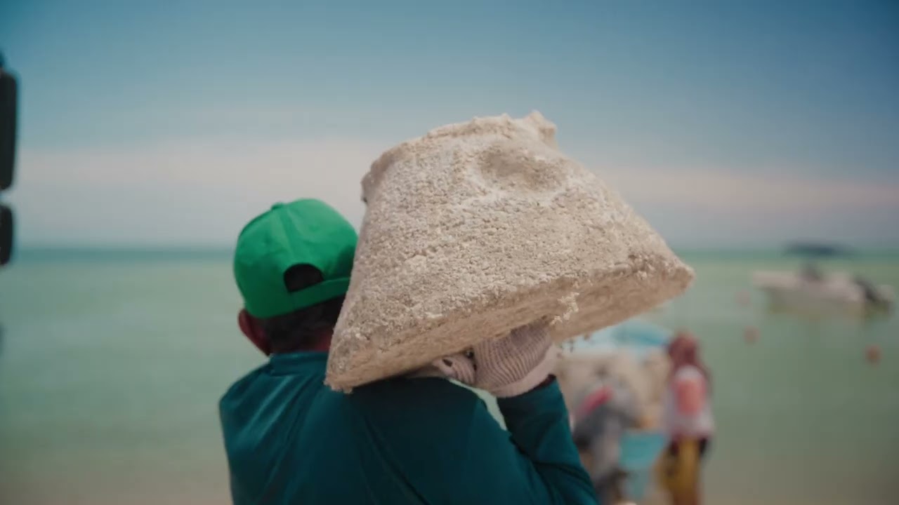 Trailer del documental "Un hogar en el mar"