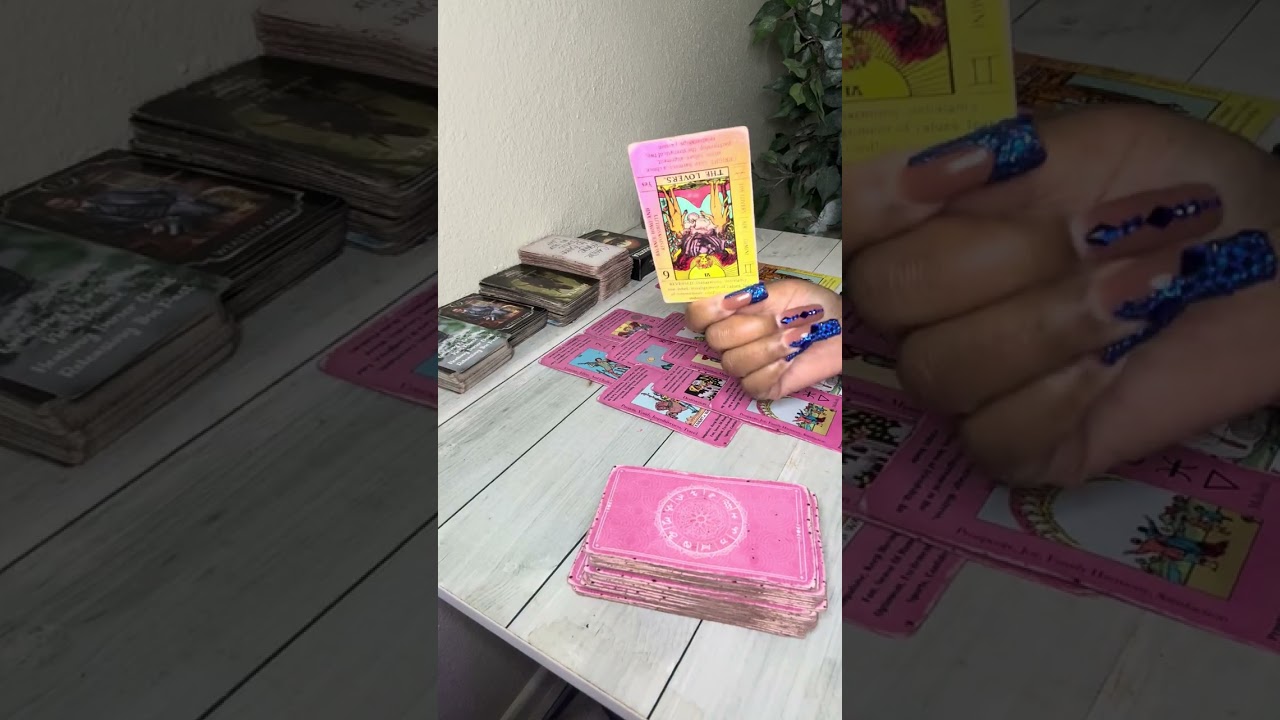 ♎️ВЕСЫ🎄✨🎄 Такое ощущение, что они ждут в стороне, чтобы посмотреть, получите ли вы карму🤣