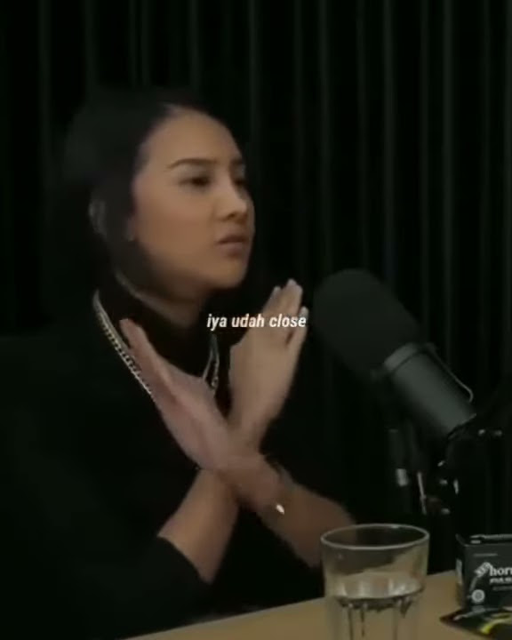 Story wa // Anya Geraldine.