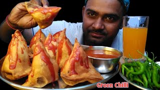 INDIAN MUKBANG, SPICY ALOO SAMOSA EATING CHALLENGE, GREEN CHILLI EATING CHALLENGE, SINGARA EATING