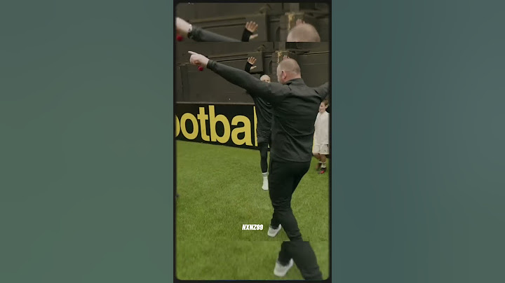 Wayne Rooney DESTORYS Every Challenge with F2 Freestyler 😱🔥