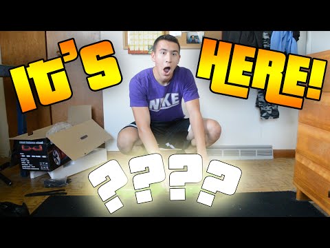 HOVERBOARD IS HERE! (Unboxing & Test)