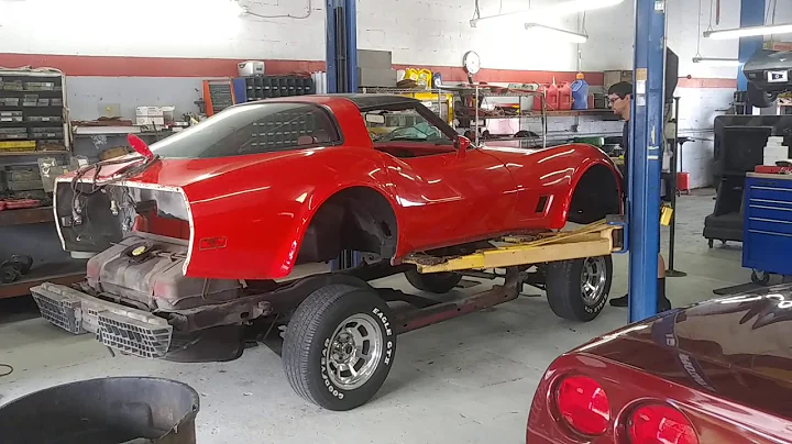 1981 Corvette Body Removal