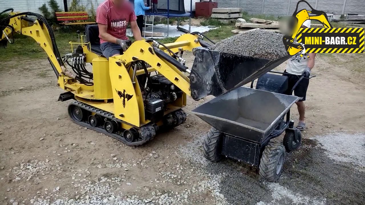 Mini-bagr.cz #phoenix  Ph280 and e- #dumper Jansen msk 350. How to load 1000lbs/450kg at one time.