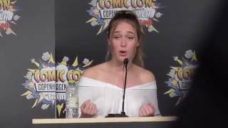 Alycia Debnam-Carey - Comic Con Copenhagen Day 2 - Q&A Panel