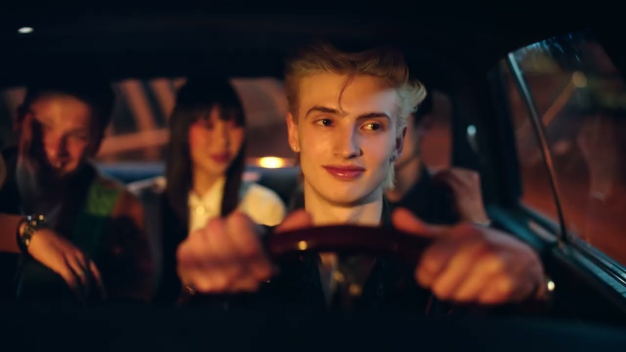 NEW! TISSOT PRX 35MM "OFF THE CUFF" ADVERTISING CAMPAIGN - SWISS WATCHES SINCE 1853