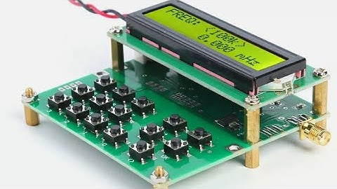 RF Signal Generator. Ham Radio. 35Mhz to 4Ghz. Part 1. Circuit Board Separation. Front Panel.