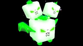 Trying to get the Minty Serpent in the Christmas egg!! Bubble Gum SImulator Trying to get the Minty Serpent in the Christmas egg!! Bubble Gum SImulator