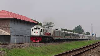 Kereta Api Tawang Jaya Premium - Indonesian Train Series