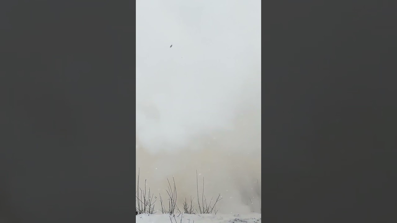 Watch an Army MLRS send rockets ripping through the air during an exercise in Norway