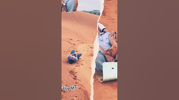 Trượt cát trên đồi cát đỏ Mũi Né Phan Thiết