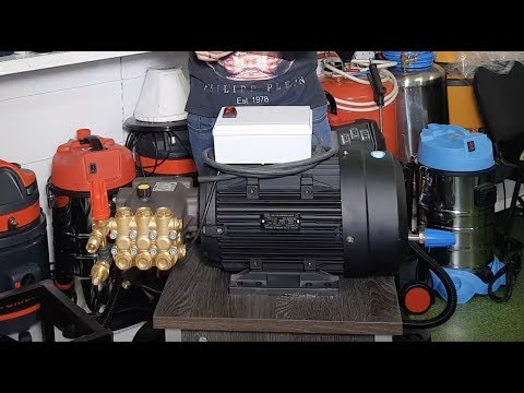 Видео: Аппарат высокого давления 250 бар 380 вольт - очистка грузового авто высоким давлением