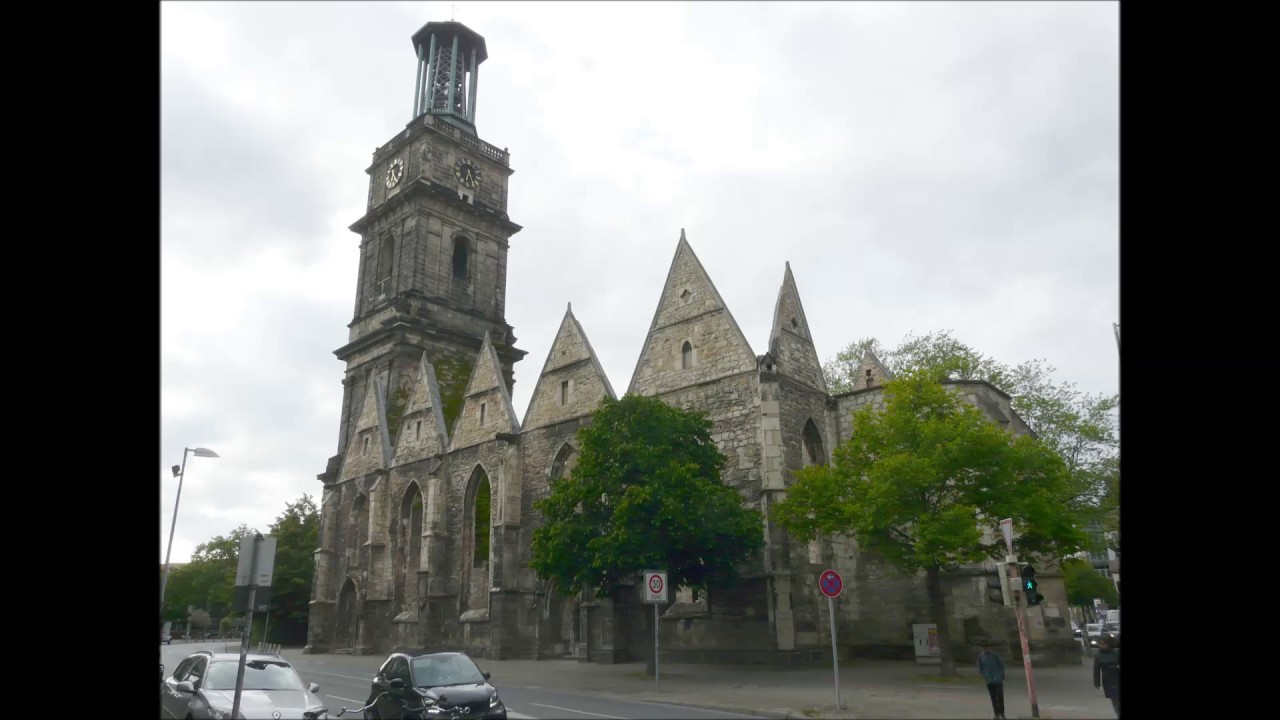 Glockenspiel HannoverAltstadt Aegidienkirche mit Glockenspiel HannoverAltstadt Aegidienkirche mit