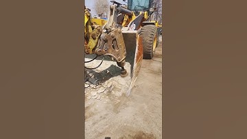 Bucket cleaning process- Good tools and machinery make work easy