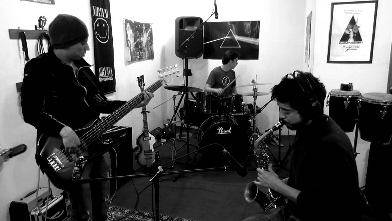 Police Walking On The Moon Cover