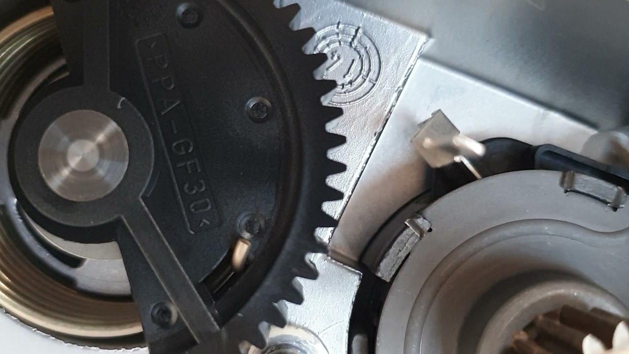 BMW E92 M3 S65 throttle actuator gear wear YouTube