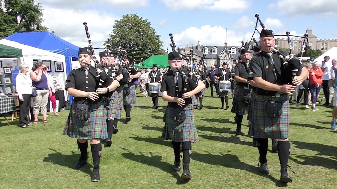 "Castle Dangerous" and "My Land" by Ellon & District Pipe Band during 2019 Aboyne Highland Games